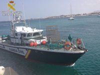 Intervienen 3.000 metros de palangre y artes de pesca ilegales en la isla de Lobos y Lanzarote