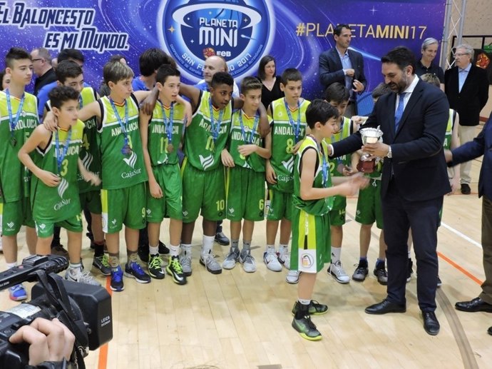 Entrega de premios Campeonato de España de Selecciones Autonómicas de Minibasket