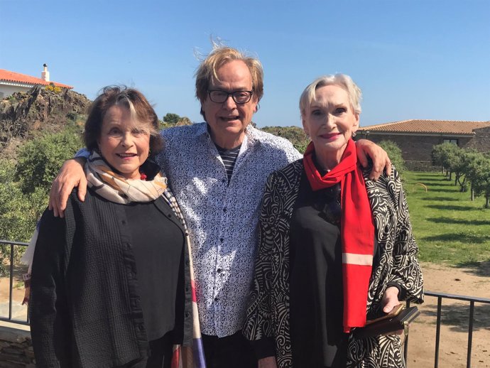 Sian Phillips, Ventura Pons y Claire Bloom en Cadaqués