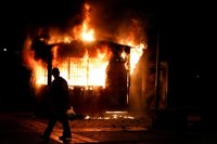 La ola de protestas opositoras en Venezuela deja más de 300 detenidos