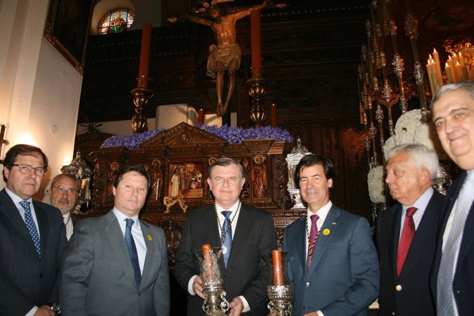 Acto de la CES ante el Crsito de Burgos.