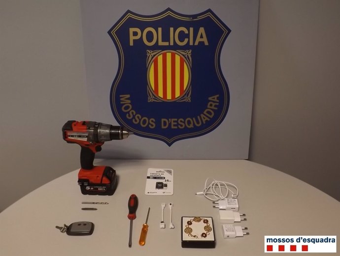 Detenidos en Estaràs (Lleida) tres ladrones especializados en robos a repartidor