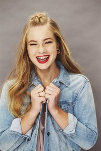 ¿Qué le pasa a nuestro pelo en primavera?