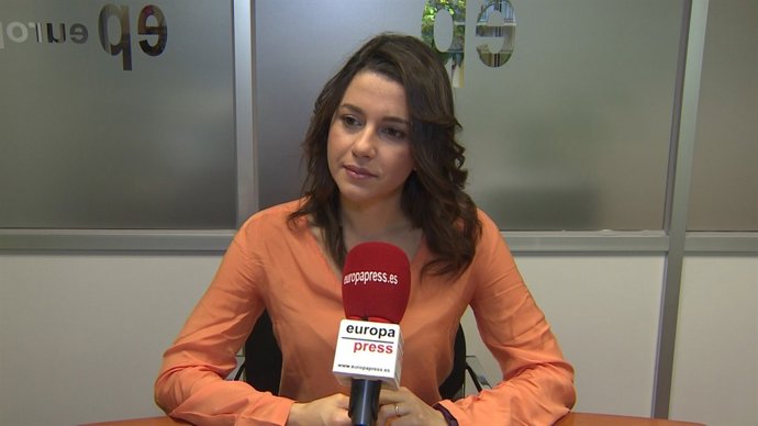  Inés Arrimadas (Cs) en una entrevista d'Europa  Press