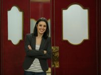 Podemos pide al Gobierno que ceda en Cataluña y acuerde un referéndum para que no sea unilateral