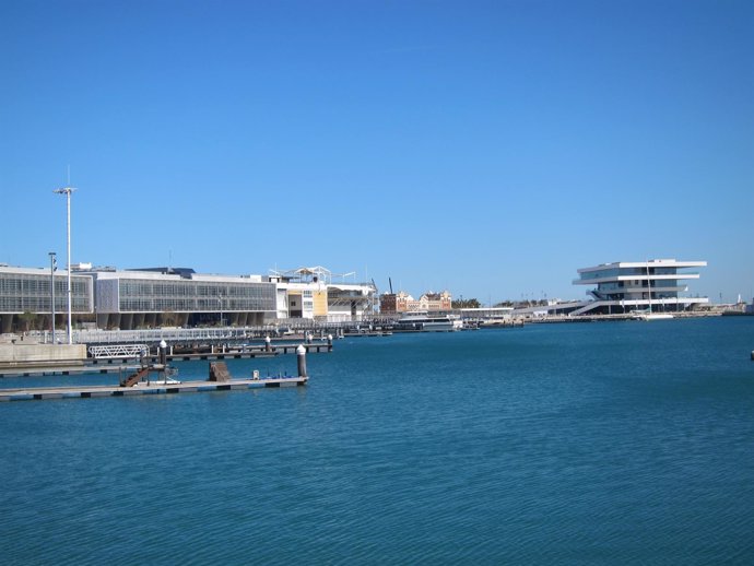 Imagen de la Marina de València                         