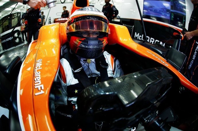 Stoffel Vandoorne McLaren Baréin