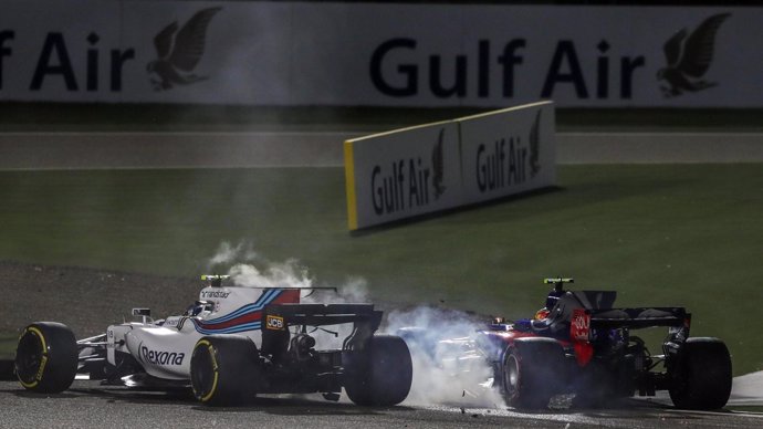 Sainz, sancionado tres puestos en la parrilla de Rusia por su choque con Stroll