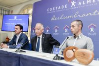 'Costa de Almería' será marca patrocinadora del triatleta Jairo Ruiz, durante esta temporada