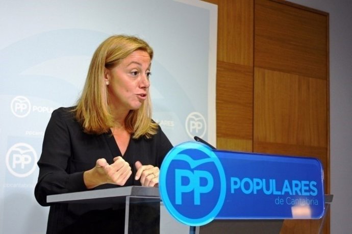 La diputada del PP Cristina Mazas