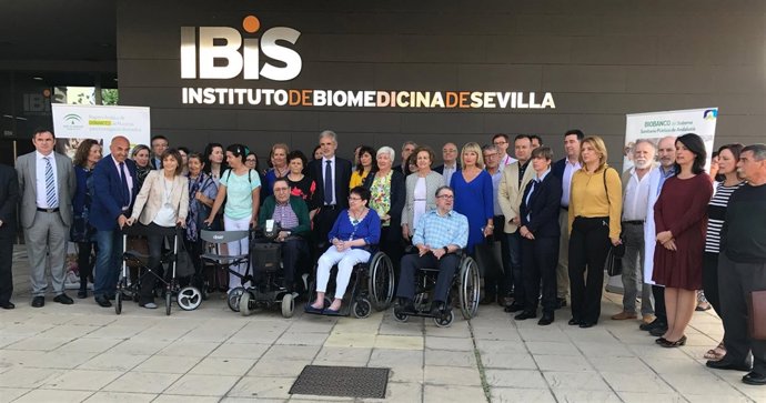 Salud y asociaciones colaboran para impulsar donaciones de muestras biológicas 