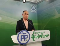 PP-A, dispuesto a garantizar "estabilidad" si Susana Díaz se va pero sin "cheques en blanco"