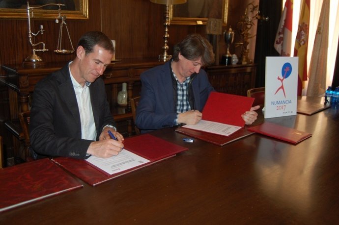 Amancio del Castillo (izda) y Carlos Martínez