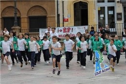 Educación física en la calle en Oviedo