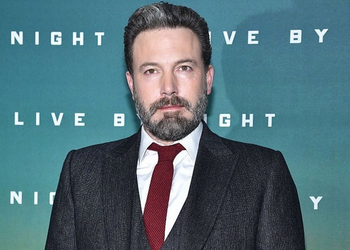 PARIS, FRANCE - JANUARY 16:  Ben Affleck attends "Live by Night"  Premiere at Ci