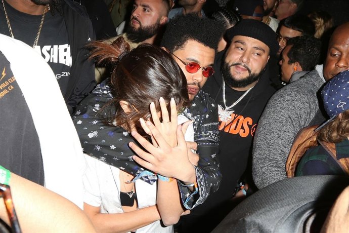 SELENA GOMEZ Y THE WEEKND
