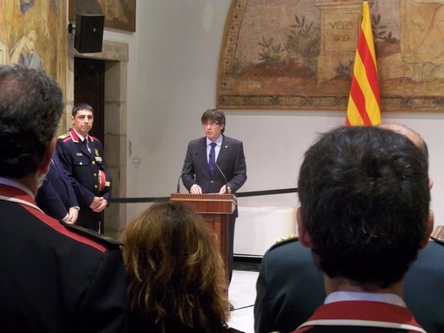 Carles Puigdemont en la toma de posesión de Trapero como 'major'