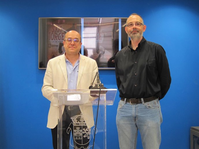 Presentación de los actos del desfile de San Jorge en Cáceres                
