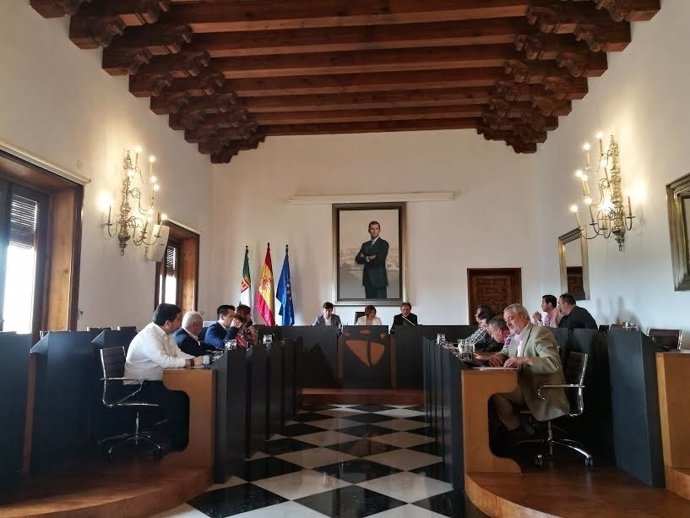 La Diputación de Cáceres firma acuerdos con los Grupos de Acción Local 