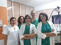 Hospitales Juan Ramón Jiménez e Infanta Elena mejoran la atención del cáncer digestivo con la ecoendoscopia