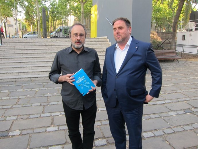  L'Exdiputat De la CUP A.Baños I El Vpte.O.Junqueras