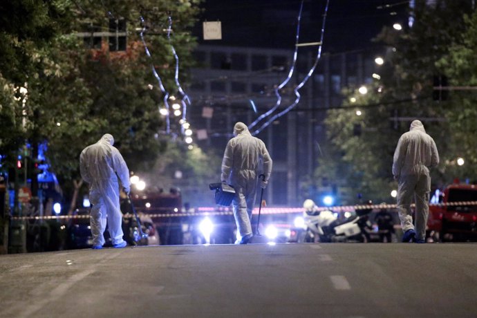 Explota una bomba en la sede de un banco en el centro de Atenas