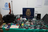 Cinco detenidos en Málaga de un grupo que robaba teléfonos móviles en discotecas de toda España