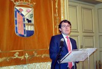 Fernández Mañueco señala que la suspensión temporal de militancia a Ignacio González está "justificada y razonada"