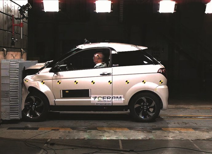 Prueba de impacto de Aixam