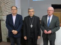 Iglesia de Valladolid invita a los fieles a marcar las dos casillas en su declaración para continuar con su labor social