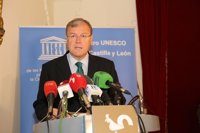 Silván inicia la lectura ininterrumpida de 'El Quijote' que organiza Unesco Castilla y León en San Isidoro (León)