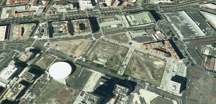 Parcela del antiguo polígono Cepsa-Disa