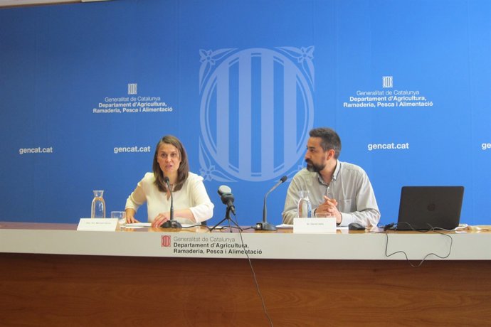 L'consellera Meritxell Serret i el pres. De CCPAE Daniel Valls