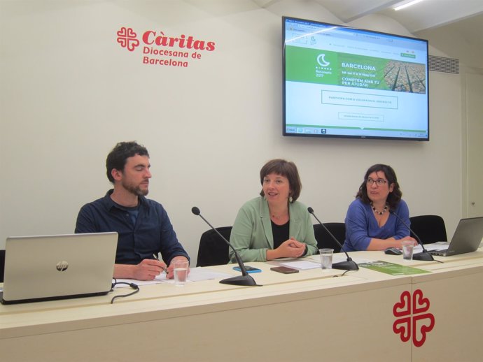 Laia Ortiz, Ricard Barrull y Maite Mauricio                               