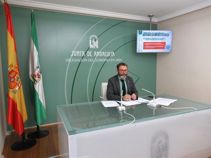 Presentación del proyecto de Ley de Tanteo y Retracto en Desahucio de Vivienda.