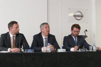 AMP Nissan dejará de producir camiones en 2 años y reconvertirá la planta de Ávila en una factoría de recambios