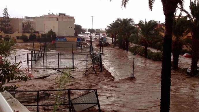 Estudio inundaciones científicos málaga levante almería agua riadas trastornos