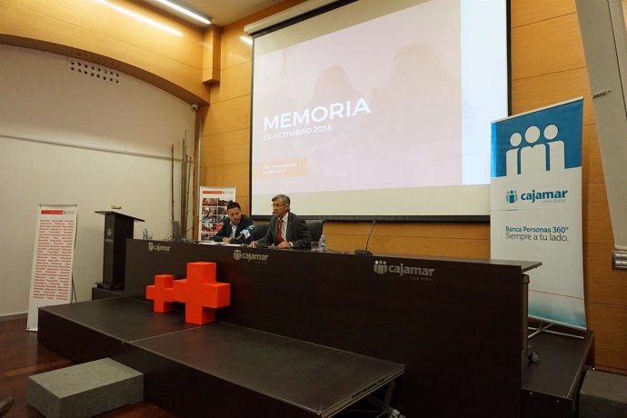 Presentación de la Memoria de Cruz Roja en Málaga                    