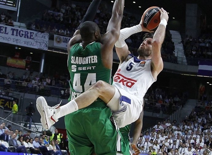 Rudy Fernández y Slaughter en el Real Madrid - Darussafaka