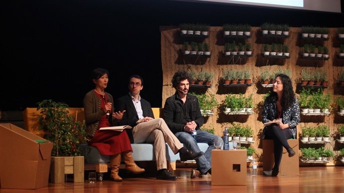 Conferencia Reprensando el dinero_NESI Forum