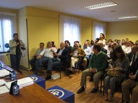 Carnero propone "pactar" un "máximo de avales" en el PP de Valladolid