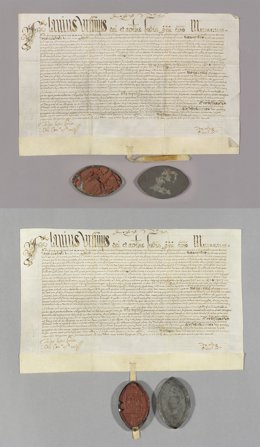 Pergamí del segle XVI abans i després de restaurar-se