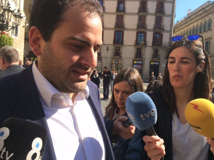 El diputado del PP en el Parlament Fernando Sánchez