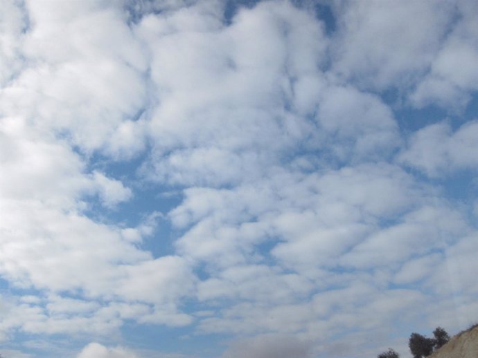 Sol, nubes, cielo despejado, buen tiempo, temperaturas