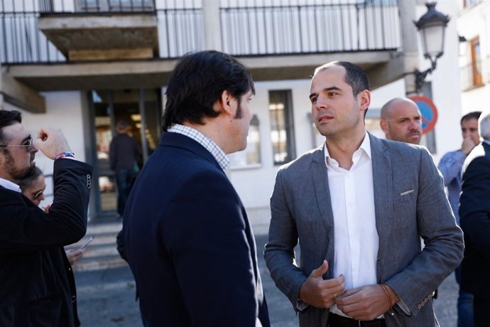 Aguado visita Valdemoro