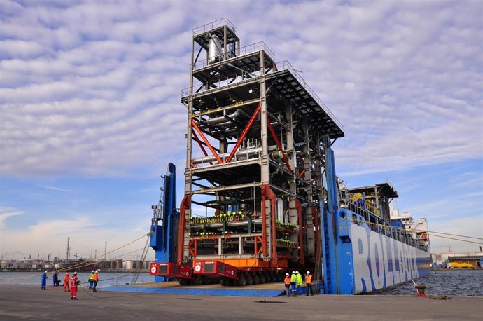 Project càrrec en el Port de Tarragona