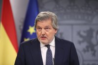 Gobierno insiste en la ilegalidad del referéndum tras el manifiesto de compromiso de la Generalitat con su celebración