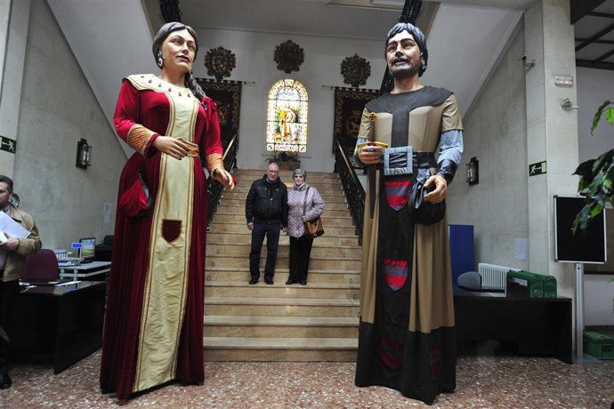 La pareja se casa mañana