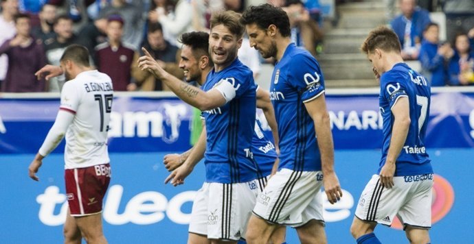 Oviedo y Huesca empatan en el Carlos Tartiere