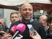 Molina dice a Page que "si corre prisa negociar" las cuentas "se ponga a trabajar"